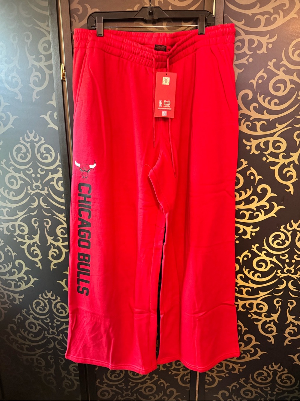 NBA Chicago Bulls Red Track Pants with Team Logo
